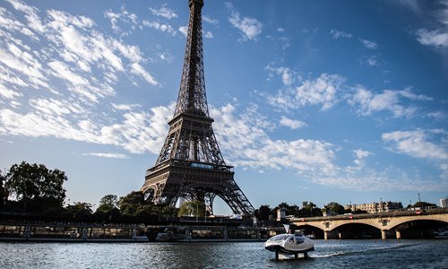 An electric boat, the Sea Bubbles, aka 