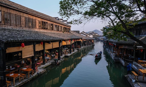 Anchang ancient town in China's Zhejiang attracts lots of tourists ...