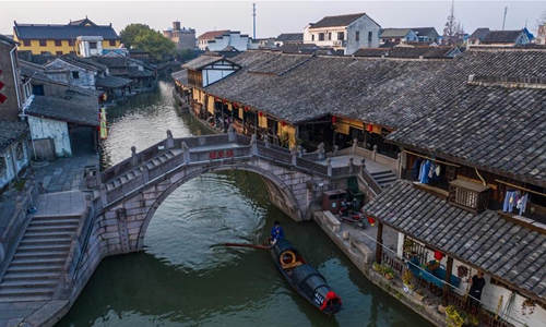 Anchang ancient town in China's Zhejiang attracts lots of tourists ...