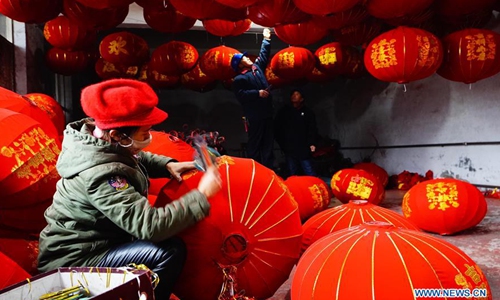 Villagers make red lanterns for Spring Festival in north China's Hebei ...