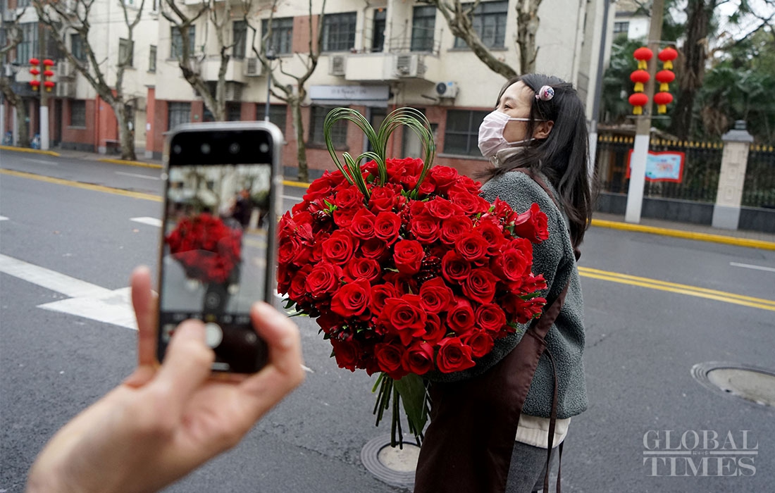Shanghai florist faces COVID19 shortfall Global Times