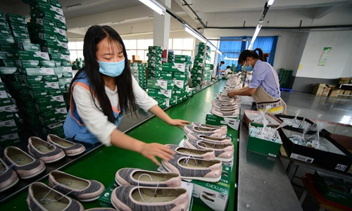 Poverty alleviation bases in Guizhou resume production in orderly ...