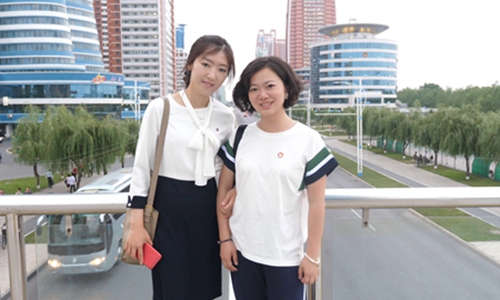 Flirt Pyongyang fun in Mangyongdae Funfair