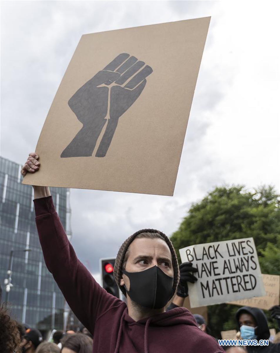 Dispersal order issued in central London after disorder in anti-racism ...
