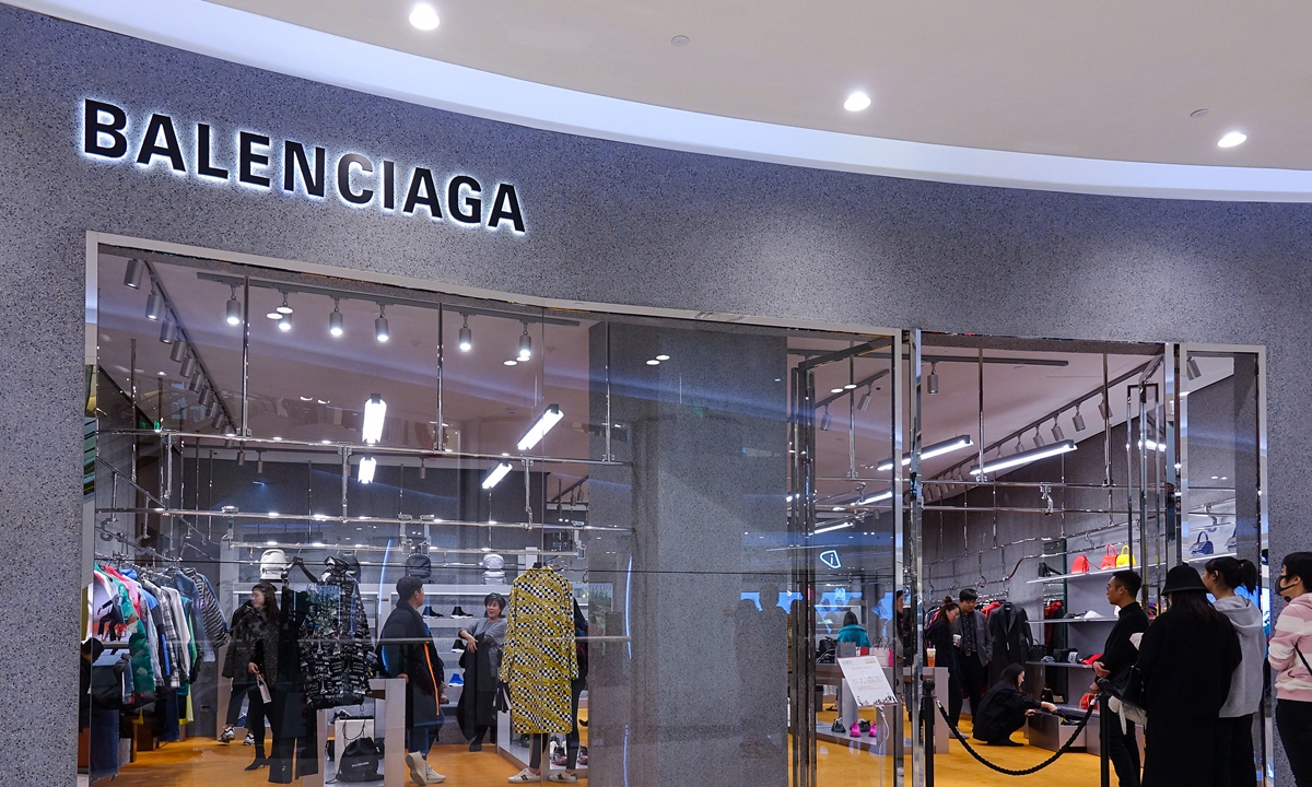 store balenciaga