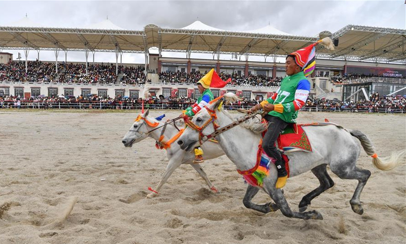 Dangjiren horse racing festival held in Damxung County, China's Tibet ...