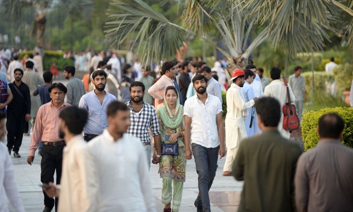 dating in pakistan parks dating in pakistan parks