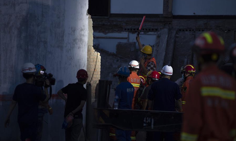 Photo taken on Aug. 29, 2020 shows the rescue site of the collapsed restaurant in Xiangfen County of Linfen City, north China's Shanxi Province.Photo:Xinhua