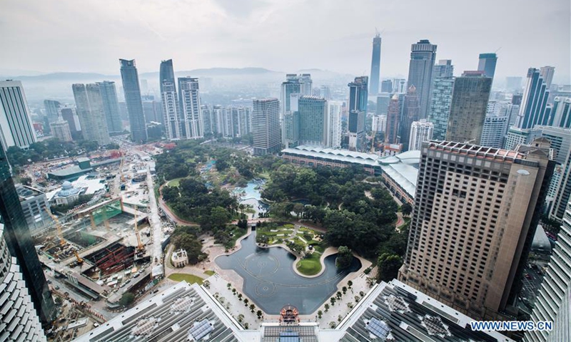 Photo taken on Jan. 19, 2018 shows a view of Kuala Lumpur, Malaysia. Kuala Lumpur is the capital and largest city of Malaysia. Developing from a tin-mining town, the city is now widely recognised for numerous landmarks, including the Petronas Twin Towers. The combination of skyscrapers and historical sites and the harmonious coexistence of diversified cultures add to the city a special charm of its own. (Xinhua/Zhu Wei) 