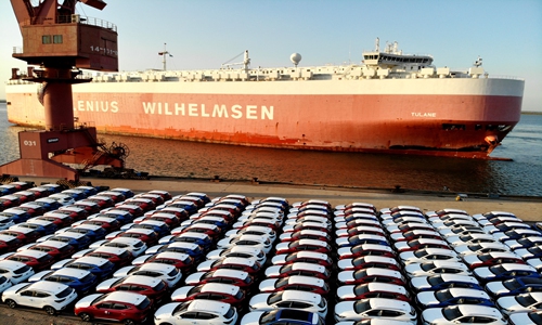 A large ocean rolling ship docked at the Port of Lianyungang in East China's Jiangsu Province on September 3 to load vehicles for export to Belgium. Photo: cnsphoto