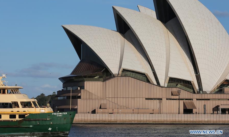 Photo taken on Nov. 2, 2020 shows the Sydney Opera House in Sydney, Australia. The Sydney Opera House reopened to audiences on Sunday evening, for the first time since March when it was forced to close due to the pandemic, breathing life back into the country's struggling performing arts sector. (Xinhua/Bai Xuefei)