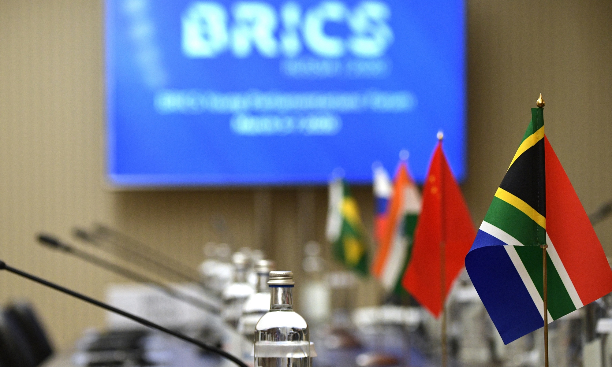 BRICS urged to boost national currency settlements to counter US' abuse of  dollar hegemony - Global Times