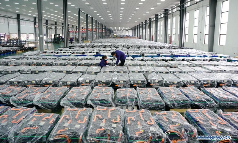 Workers check battery products at a lithium battery factory in Tangshan, north China's Hebei Province, Nov. 29, 2020. Lithium battery production has recently become a leading industrial sector in Lubei District of Tangshan. It is estimated that local manufacturers turn out 780 million yuan (about 118 million U.S. dollars) worth of lithium batteries every year. (Xinhua/Yang Shiyao)