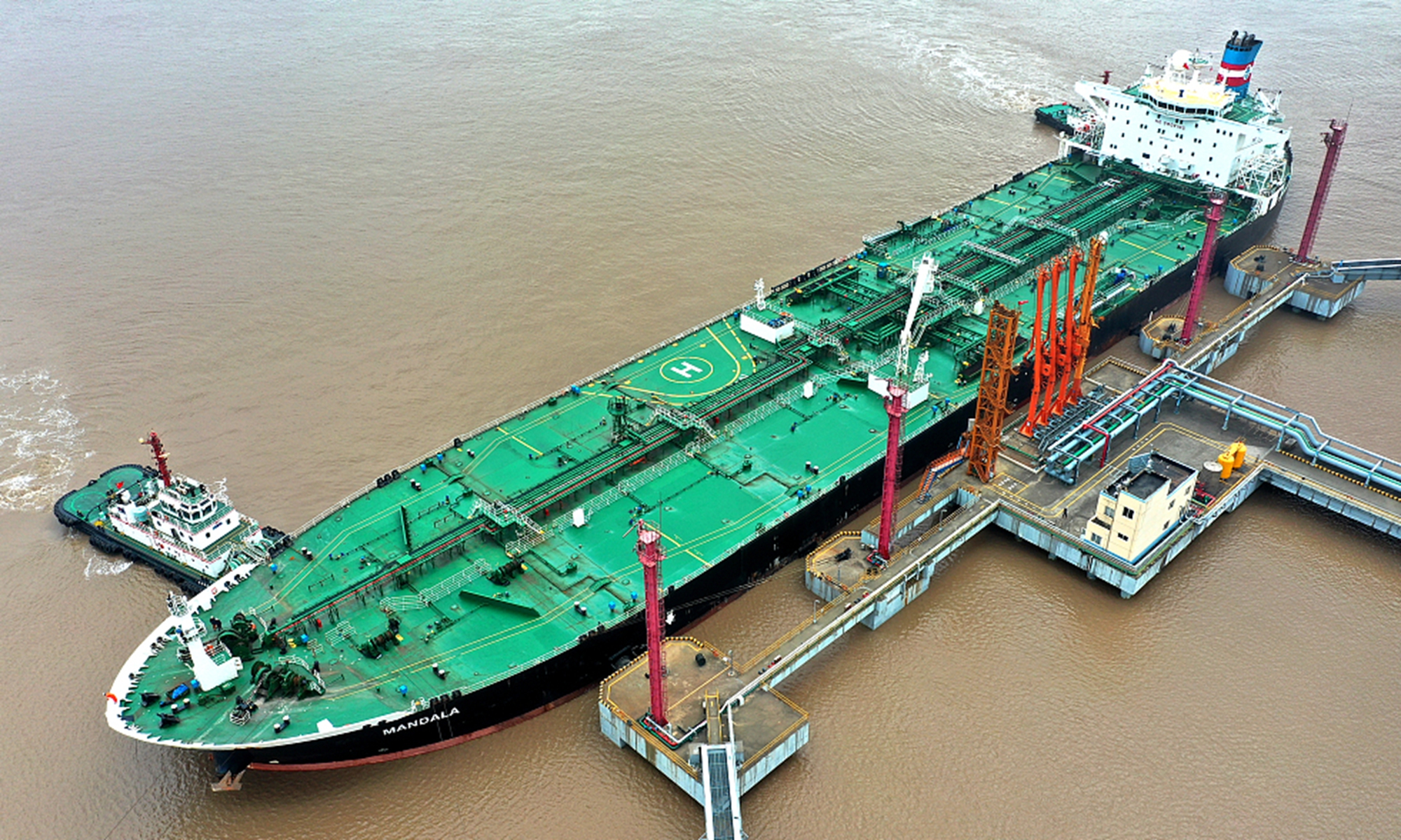 Oil futures trading value on Shanghai up 51.2% in Jan-Oct