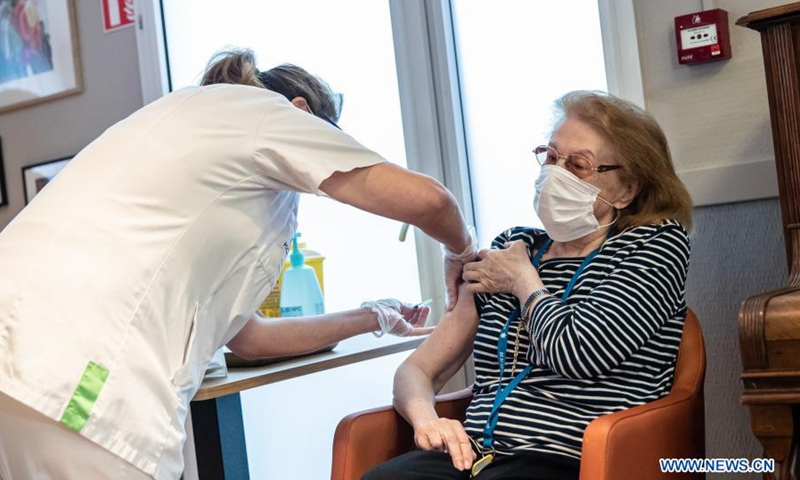Deaths after Pfizer vaccination at Spanish nursing home worries