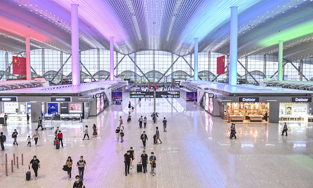 Guangzhou Baiyun International Airport on October 1, 2020 Photo: cnsphoto