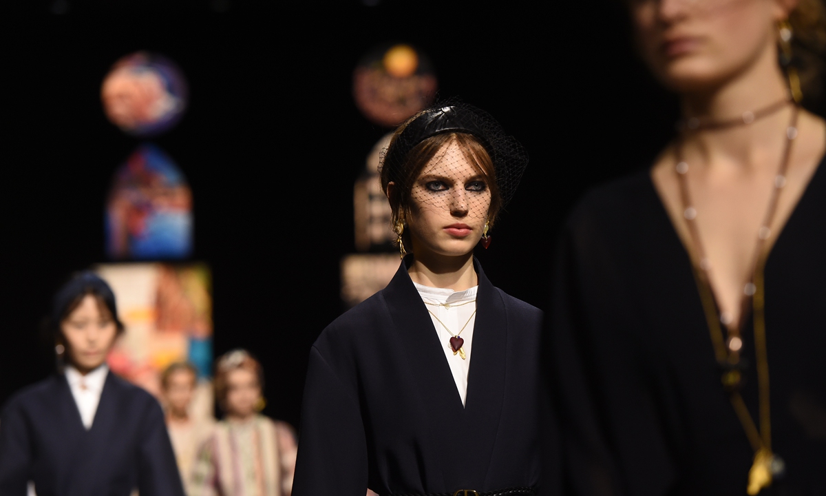 Dior, Chanel turn to arthouse directors for online fashion week - Global  Times