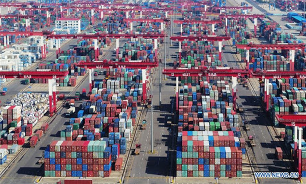 Officials from China's commerce ministry hold a press conference on Friday in Beijing to review China's economic and trade performance in 2020. Photo: Zhang Dan/GT