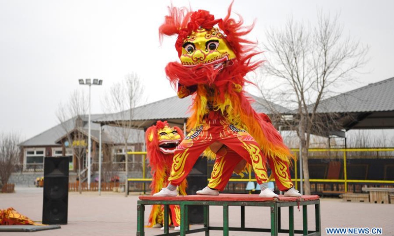 Various activities held across China to greet upcoming Lantern Festival ...