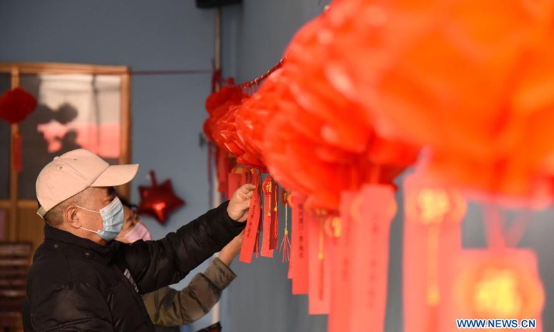 People celebrate upcoming Lantern Festival - Global Times