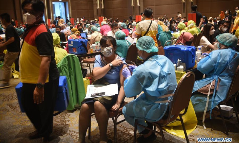 Photo taken on March 1, 2021 shows a vaccination site at a shoping mall in Tangerang, Banten province, Indonesia.Photo:Xinhua
