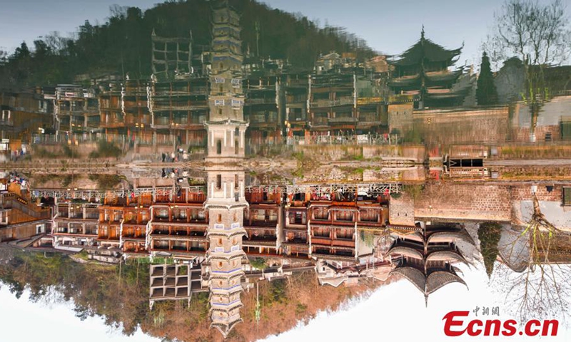 Photo taken on Feb. 16, 2021 shows the beautiful view of the Fenghuang Town in Xiangxi Tujia and Miao autonomous prefecture, Central China's Hunan Province.Photo:China News Service