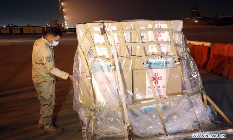 Photo taken on March 2, 2021 shows the COVID-19 vaccines donated by China at an airbase in Baghdad, Iraq. Iraq received a shipment of China's COVID-19 vaccines on Tuesday.(Photo: Xinhua)
