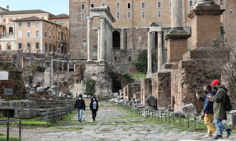 People wearing face masks visit the reopened Roman Forum in Rome, Italy, Feb. 1, 2021.(Photo: Xinhua)