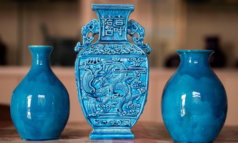 Photo taken on March 3, 2021 shows Peacock Blue colored glaze handicrafts in Ge Yuansheng's workshop in Taiyuan, north China's Shanxi Province.Photo:Xinhua