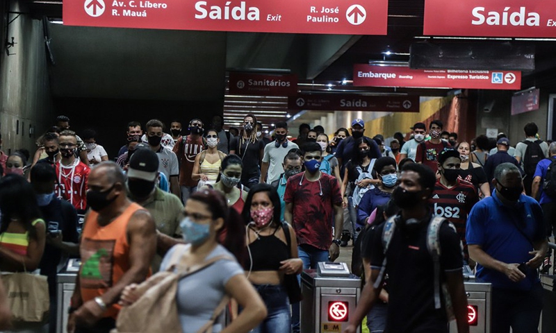 People wearing face masks are seen at a subway station in Sao Paulo, Brazil, Jan. 28, 2021.(Photo: Xinhua)