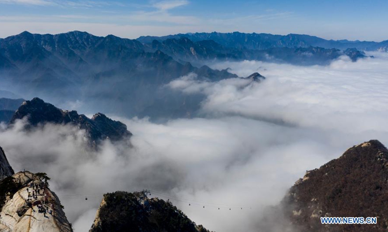 Aerial photo taken on March 9, 2021 shows the scenery of Mount Huashan in northwest China's Shaanxi Province. (Photo: Xinhua)