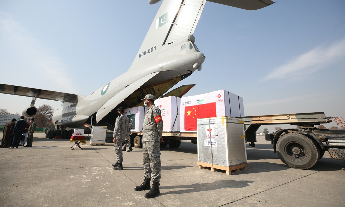 Chinese vaccines arrive in Pakistan in February. Photo: Xinhua