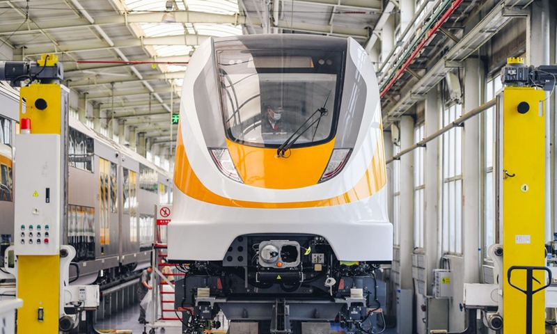 A staff member tests a middle-to-low-speed maglev train at CRRC Changchun Railway Vehicles Co., Ltd. in Changchun, northeast China's Jilin Province, April 29, 2020. (Photo: Xinhua)