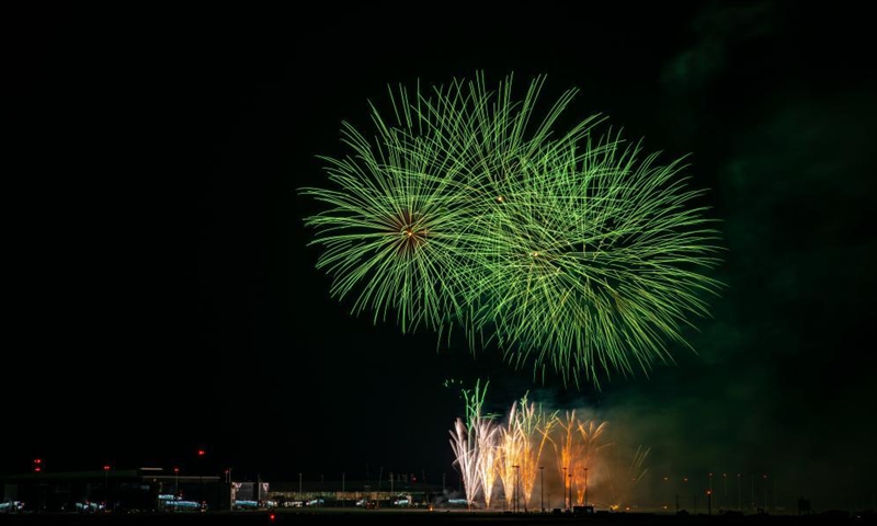 A firework show is seen during the completion ceremony of terminal area of Chengdu Tianfu International Airport in Chengdu, southwest China's Sichuan Province, March 30, 2021.  Photo: Xinhua