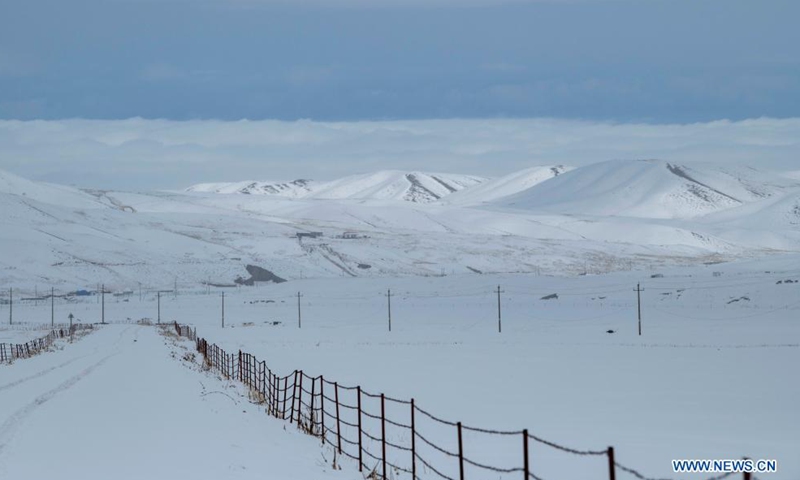 Photo shows the snow scenery of Tianshan Mountains in Shawan City, northwest China's Xinjiang Uygur Autonomous Region, March 30, 2021. Photo: Xinhua