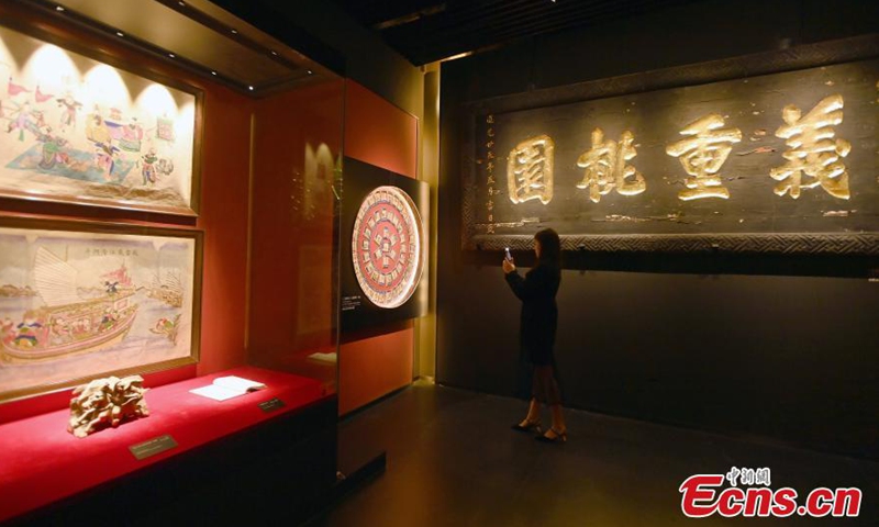 Photo taken on March 31, 2021 shows audiences visit Wu Hou Shrine of Chengdu, southwest China's Sichuan. The Three Kingdoms exhibition, which cost two years of planning and preparation, opened at Wu Hou Shrine of Chengdu on Wednesday. Photo: China News Service