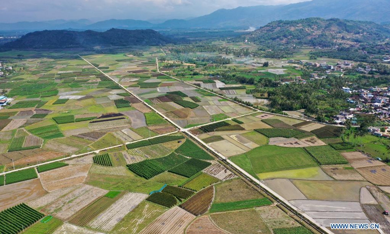 Aerial photo taken on April 5, 2021 shows an agricultural base in Guangpo Town, Lingshui Li Autonomous County, south China's Hainan Province.(Photo: Xinhua)