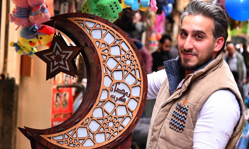 A man visits a market ahead of the Islamic holy month of Ramadan in Damascus, Syria, on April 7, 2021.(Photo: Xinhua)