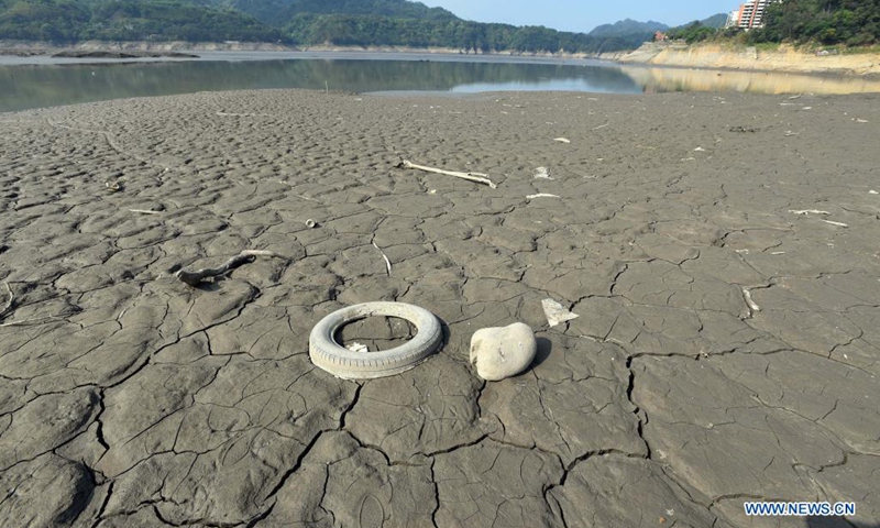 Photo taken on April 13, 2021 shows the Shimen reservoir in Taoyuan, southeast China's Taiwan. Taiwan is facing its worst drought in decades, with the island's reservoirs at dangerously low water levels. As of Tuesday, 17 of the island's 19 major reservoirs were at less than 50 percent capacity, according to data from the island's water conservancy authorities.(Photo: Xinhua)