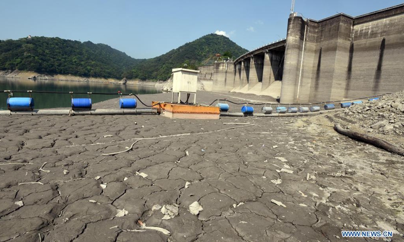 Photo taken on April 13, 2021 shows the Shimen reservoir in Taoyuan, southeast China's Taiwan. Taiwan is facing its worst drought in decades, with the island's reservoirs at dangerously low water levels. As of Tuesday, 17 of the island's 19 major reservoirs were at less than 50 percent capacity, according to data from the island's water conservancy authorities.(Photo: Xinhua)