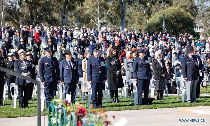 An event marking the Anzac Day is held at the Australian War Memorial in Canberra, Australia, April 25, 2021. Australia has paused to pay tribute to those who have served the country in wars, conflicts and peacekeeping operations. Thousands of people across the country on Sunday morning attended dawn services to mark Anzac Day, the national day of remembrance for troops in Australia and New Zealand. (Photo:Xinhua)