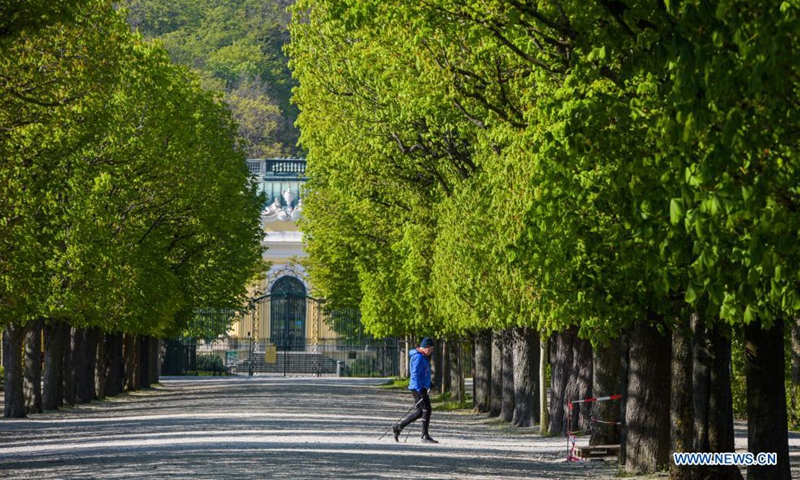 Photo taken on April 28, 2021 shows the scenery of Schonbrunn Gardens in Vienna, Austria.Photo:Xinhua
