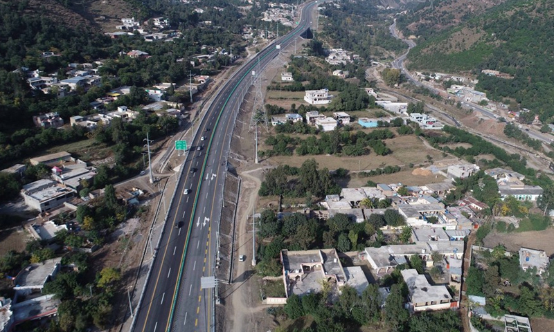 Photo taken on Nov. 18, 2019 shows the expressway section from Havelian to Mansehra under the Karakoram Highway (KKH) Phase Two project in Pakistan's northwest Khyber Pakhtunkhwa province.Photo:Xinhua
