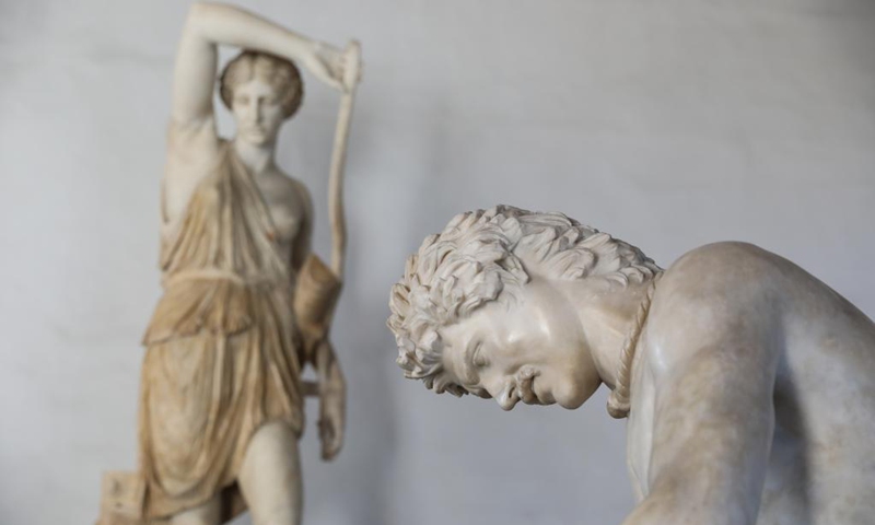 Photo shows The Dying Gaul in the Capitoline Museums in Rome, Italy, May 18, 2021. The museums officially opened to the public in 1734 during the government of Clemente XII. Its collections are closely linked to the city of Rome and most of the exhibits come from the city itself.(Photo: Xinhua)