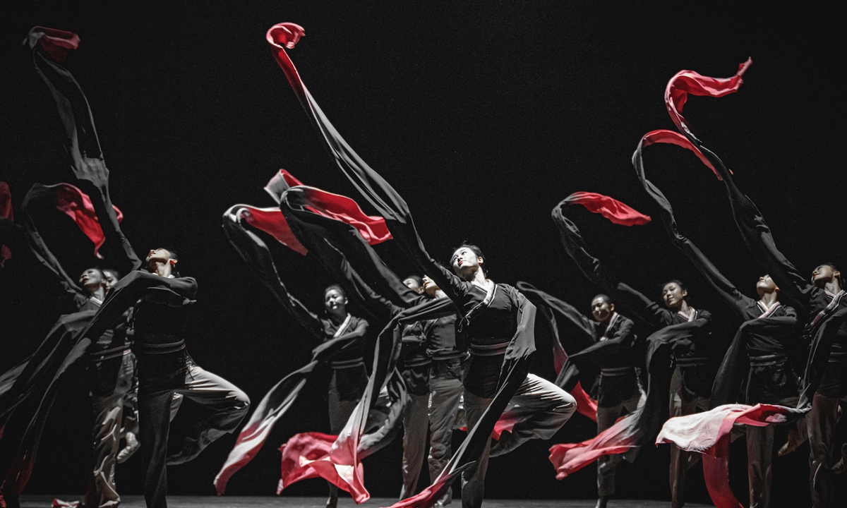 A scene from <em>Spring on Dance</em> Photo: Courtesy of China National Opera & Dance Theater
