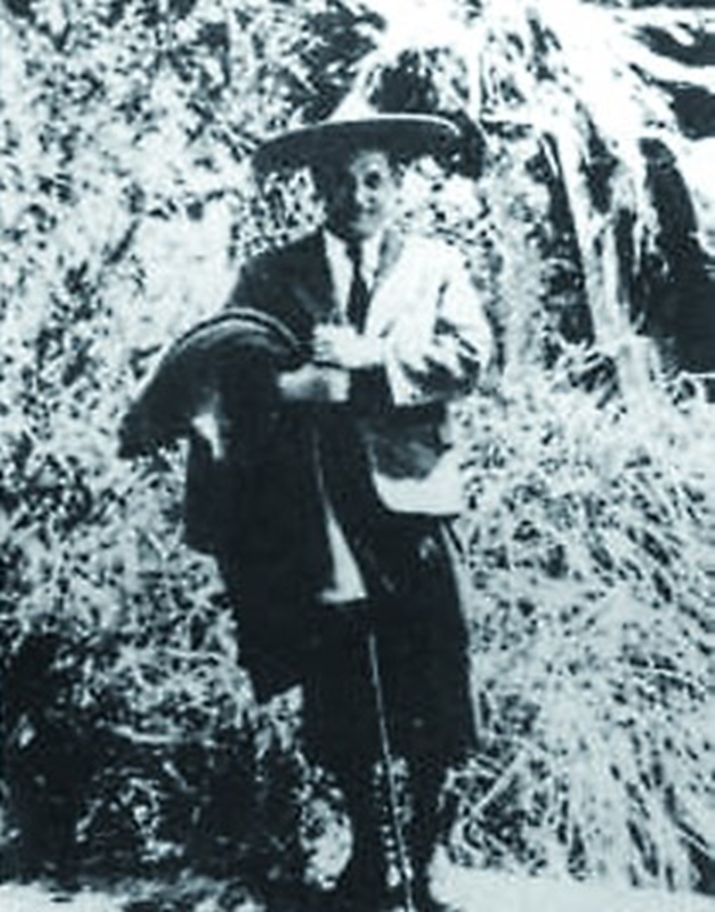 Shippe at the rural anti-Japanese base area in northern Jiangsu