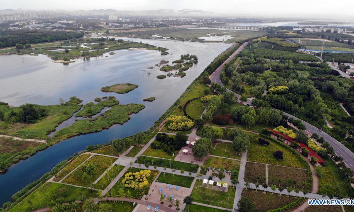 Aerial photo taken on June 20, 2021 shows the scenery of the Hutuo River in Shijiazhuang, north China's Hebei Province. (Xinhua/Luo Xuefeng)
