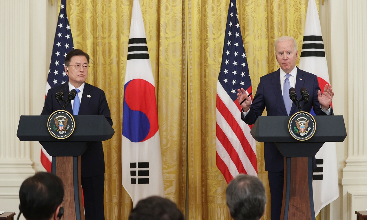 US President Joe Biden (right) and South Korean President Moon Jae-in participate in a press conference in the East Room of the White House in Washington, DC on May 21. Photo: VCG 