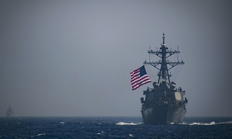 The Arleigh Burke-class guided-missile destroyers Ross and Winston S. Churchill transit the Mediterranean Sea on Sept. 3, 2018.(Photo: Xinhua)