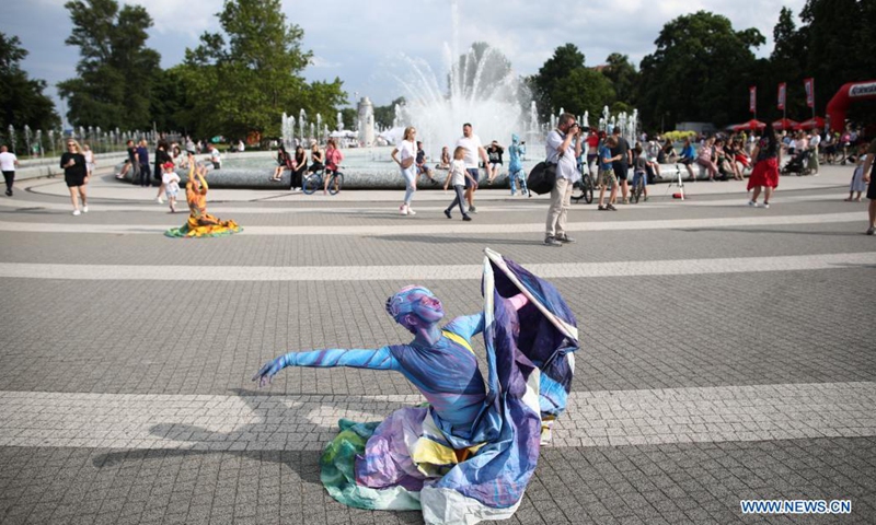Dancers perform during the summer solstice celebrations in Warsaw, Poland, on June 26, 2021.(Photo: Xinhua)